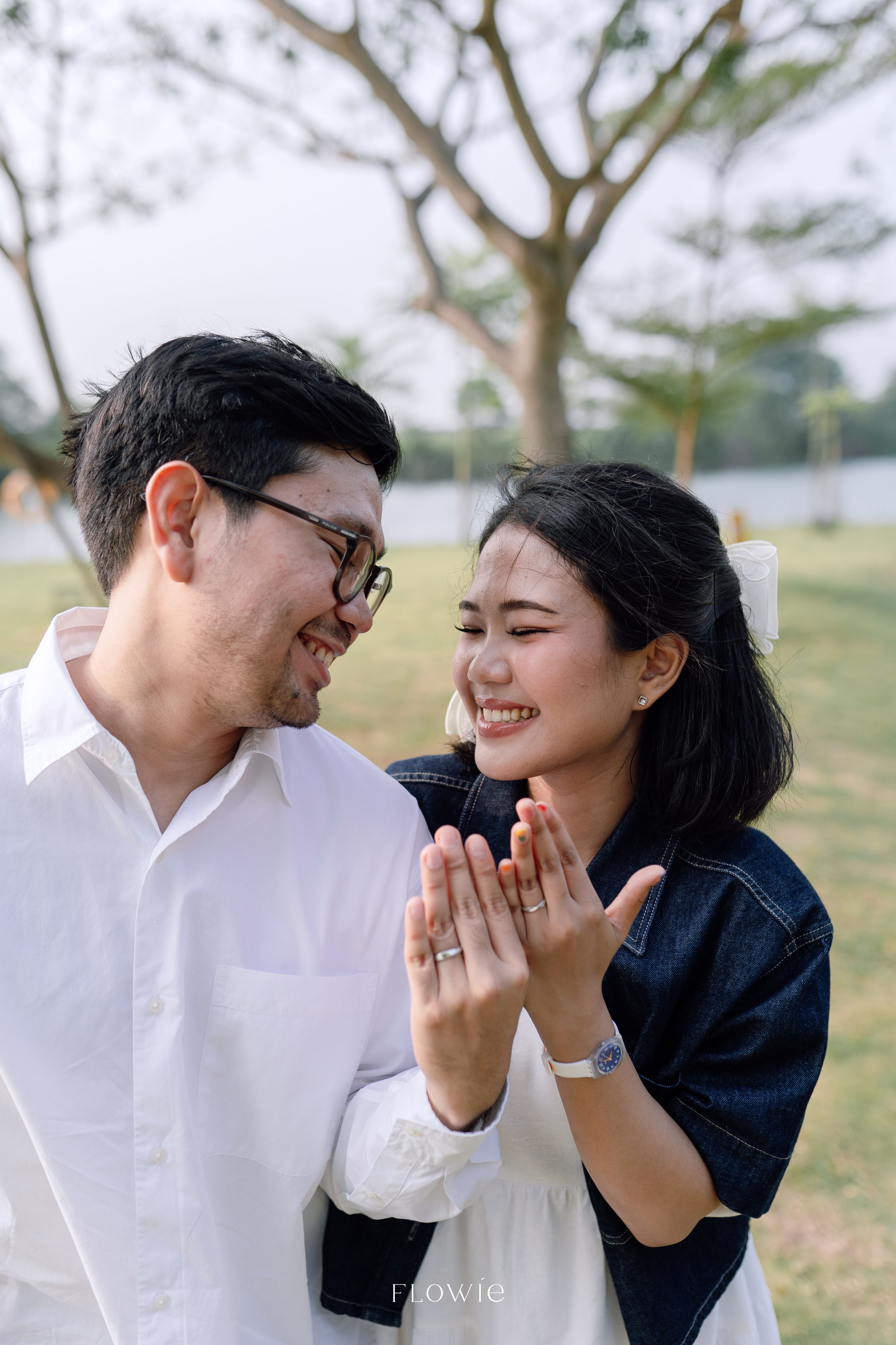 Couple moment